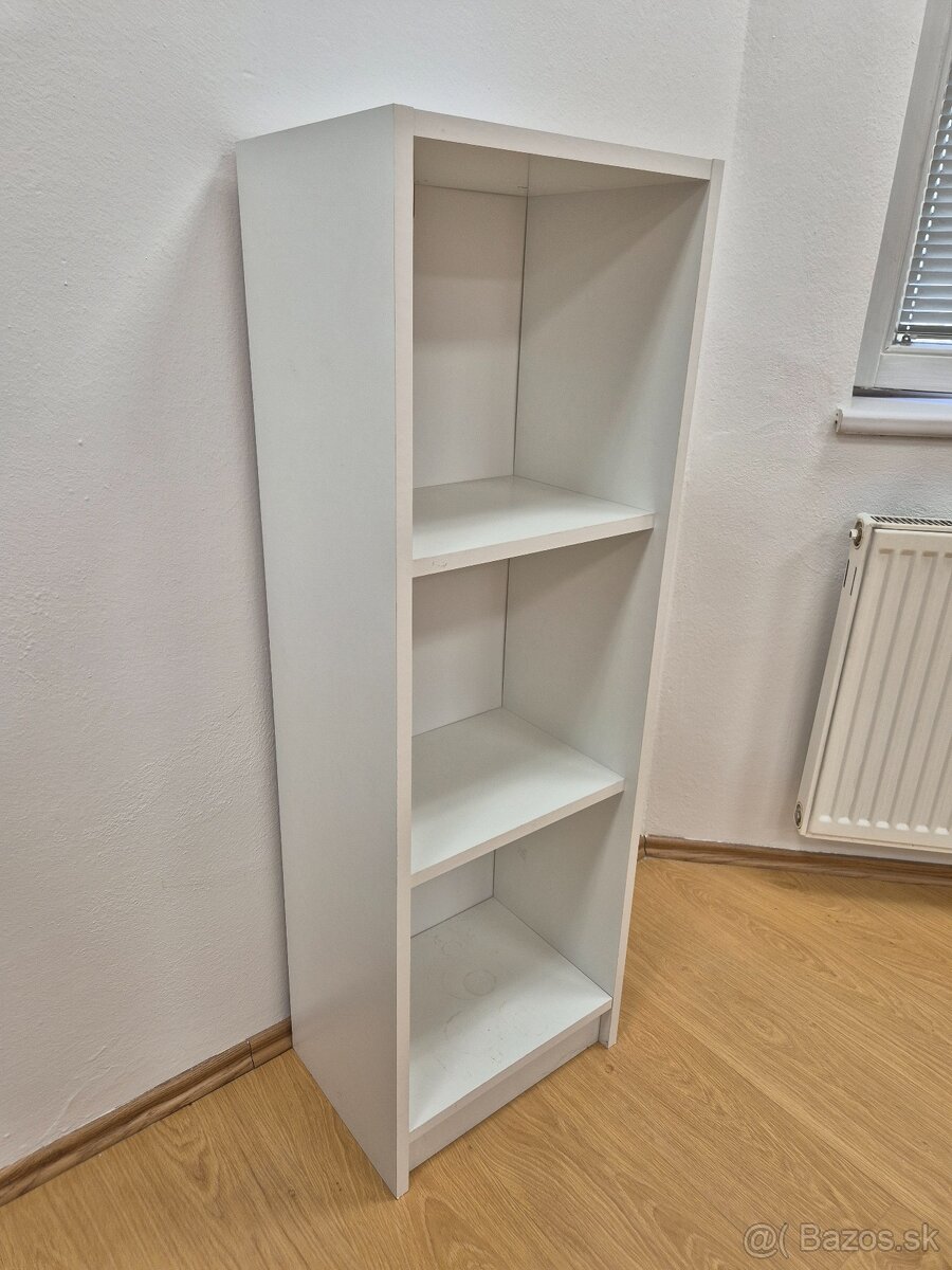 Regál - 2