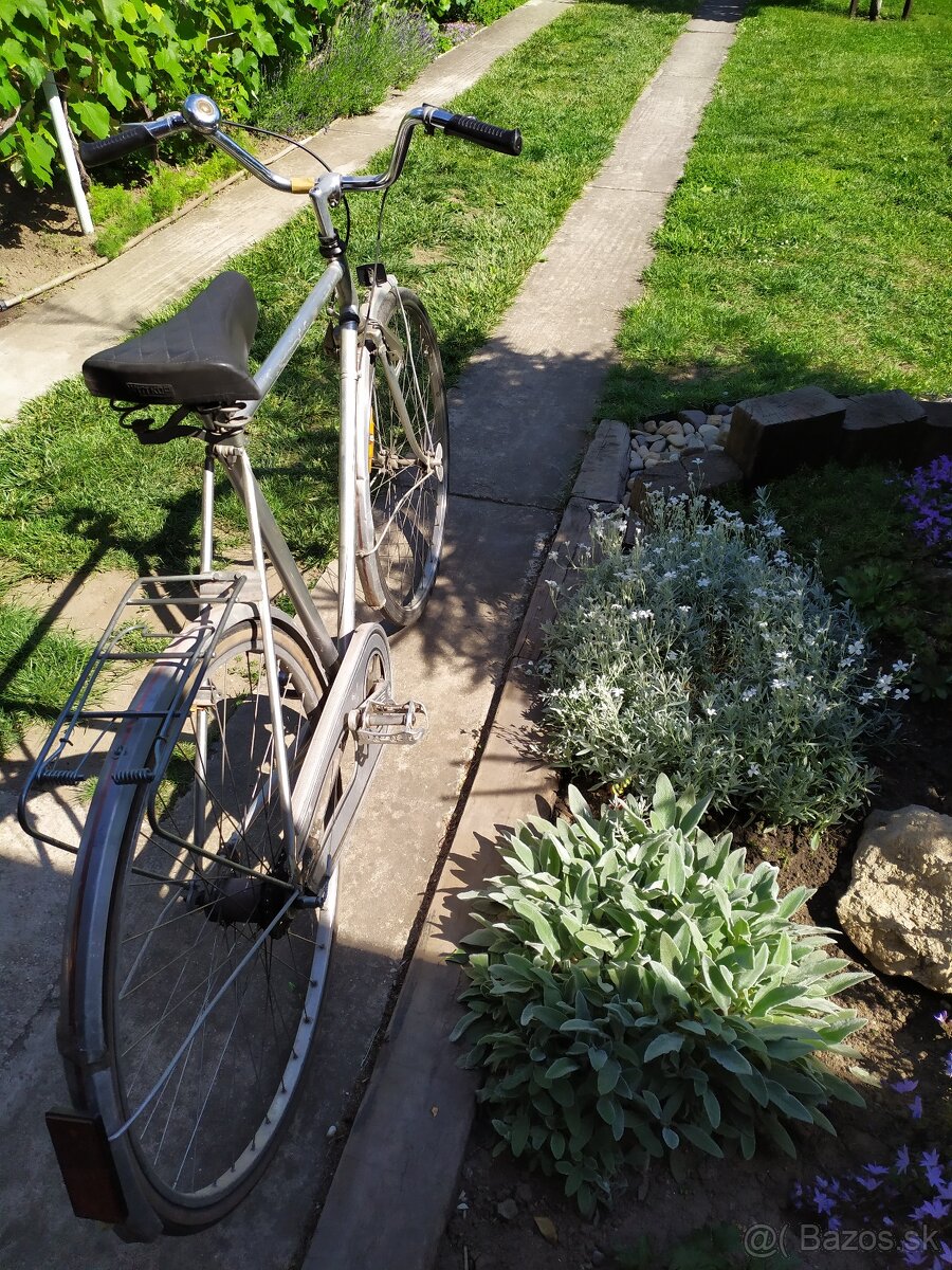 starý retro bicikel - 2