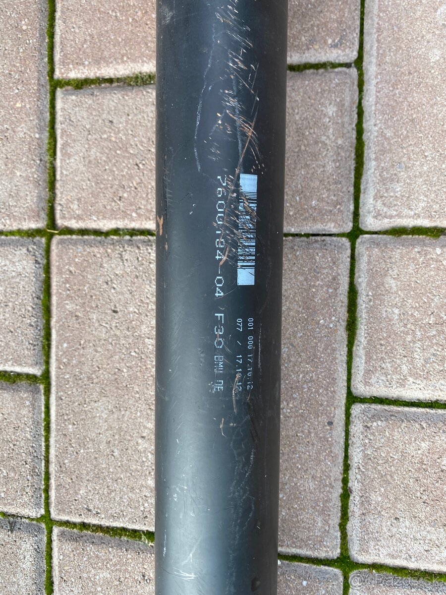 Predám kardanový hriadeľ na BMW F30 - 2