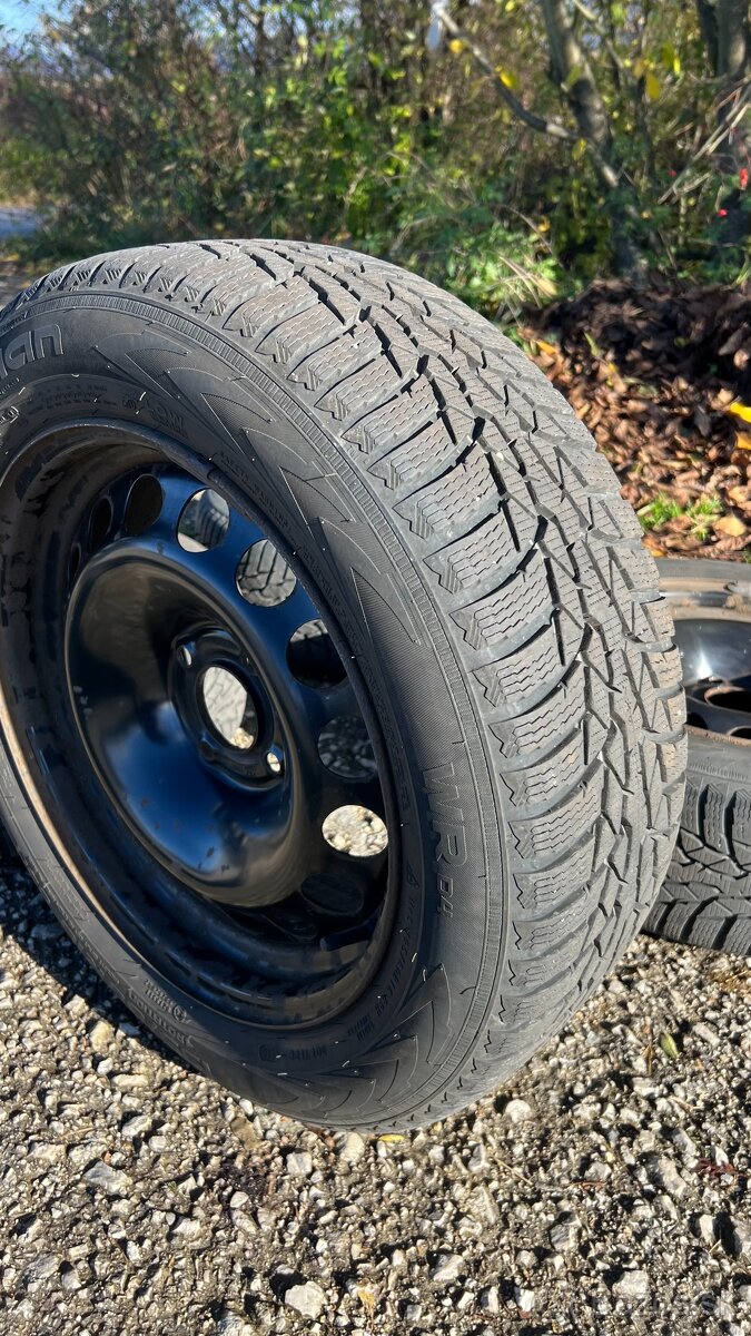 Plechove disky so zimnymi pneumatikami 195/60 R16 - 2