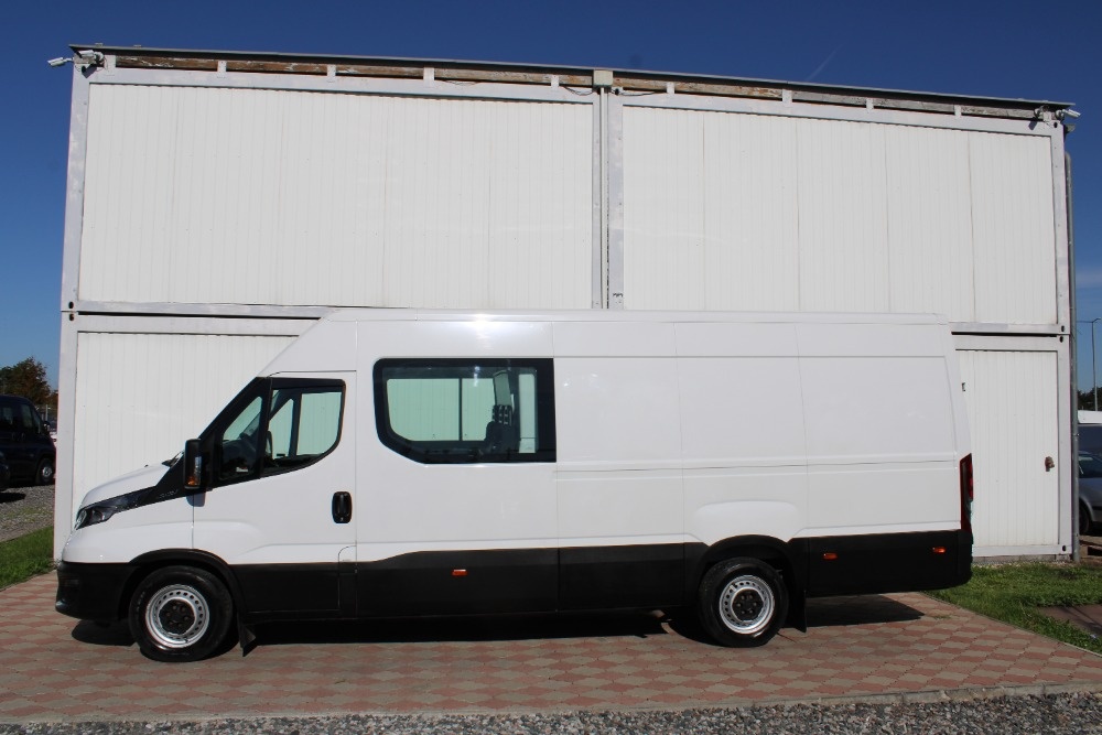 Iveco Daily, 35S160 2,3 Maxi+klima+6 míst TOP - 2