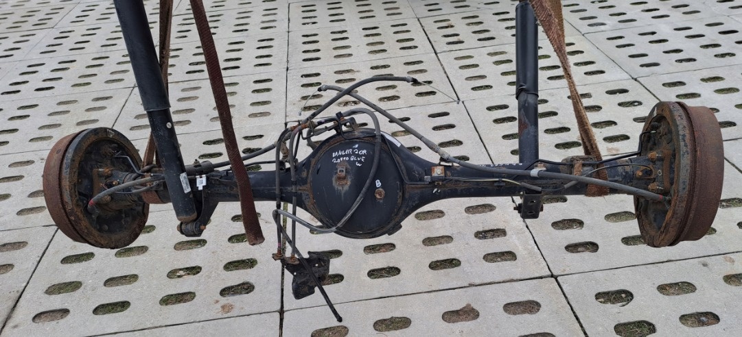 Predám zadnú nápravu na Ford Ranger - 2