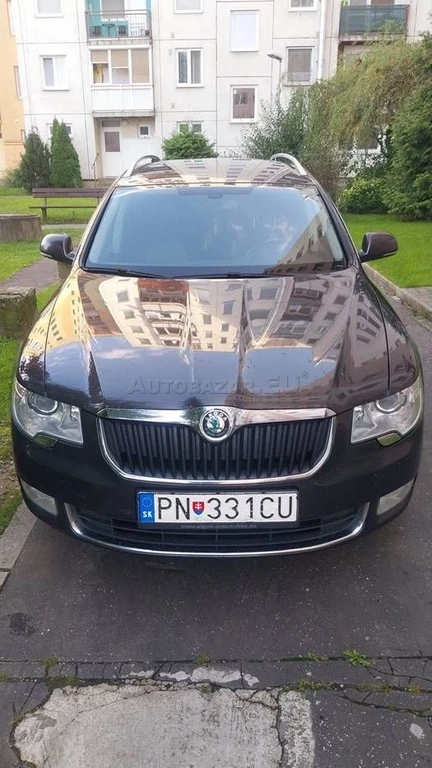 Škoda Superb Combi 2.0 TDI CR 140k - 2