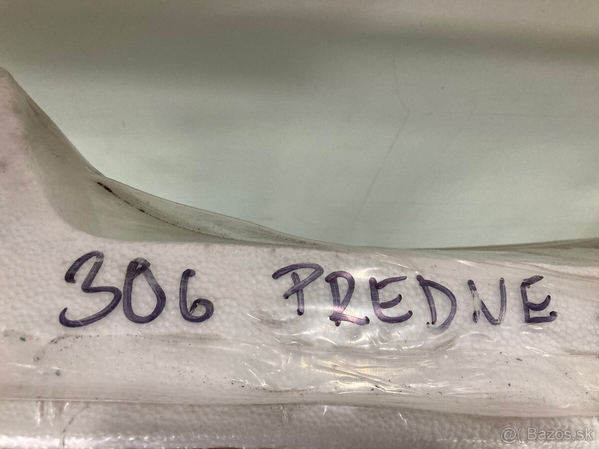 Predné sklo Peugeot 306, obj.číslo 8116K8 - 2