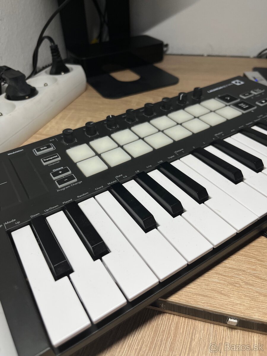 Novation Launchkey mini MK3 - 2