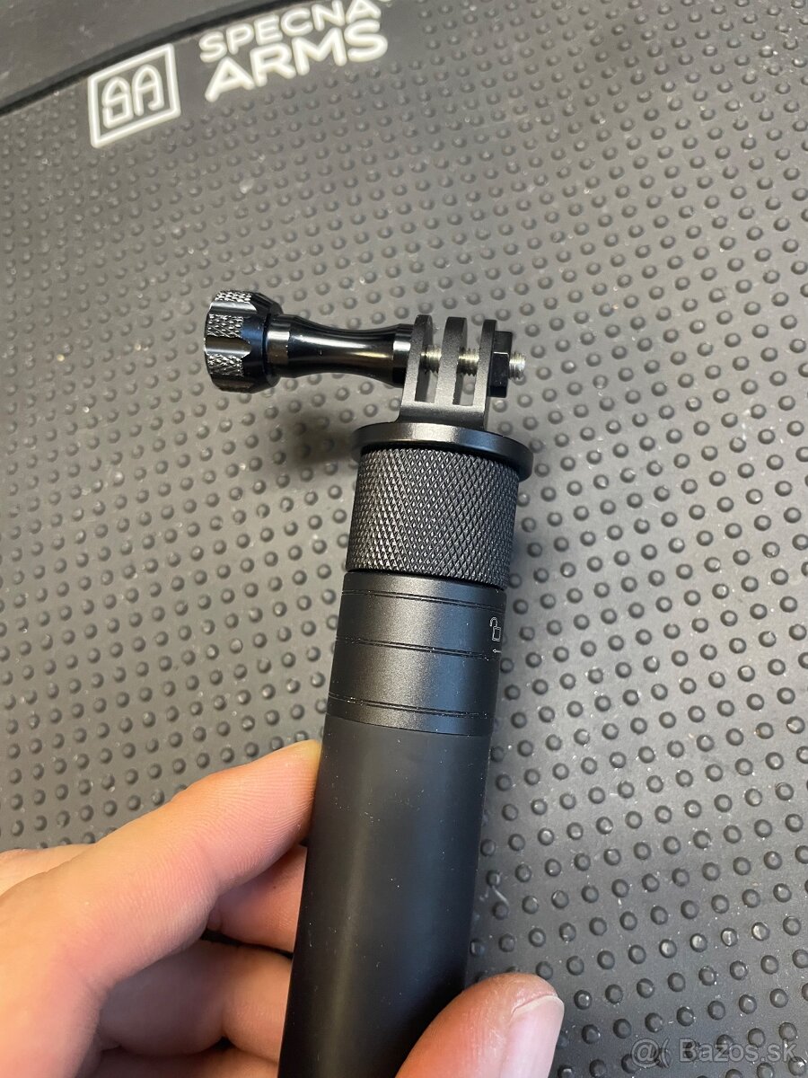 Predám teleskopickú tyč Feiyu Tech V2 700 - 2