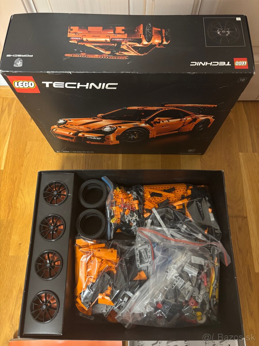 Lego Porsche GT3 RS 42056 - 2