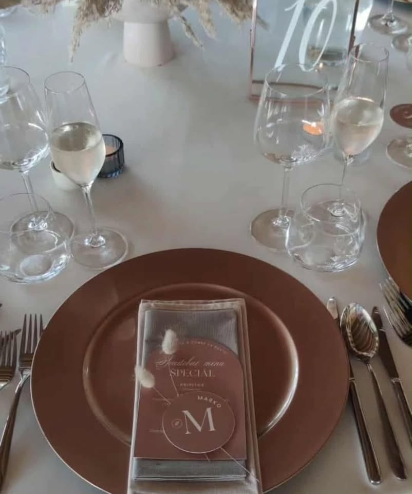 Klubové taniere na predaj - 2