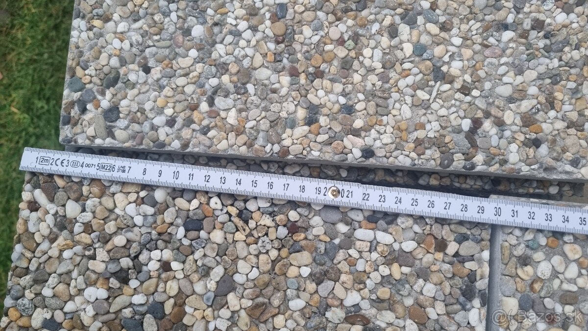 Betónové platne 40×30 cm, kamienkové – 330 ks - 2