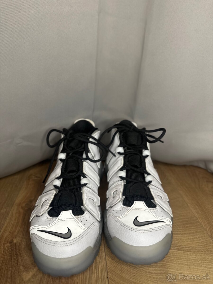 Tenisky Nike Air More Uptempo SE "White Metallic" - 2