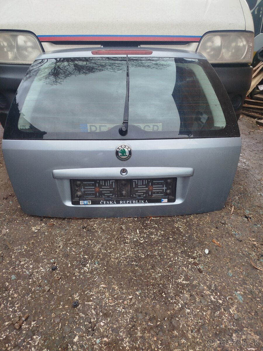 Predám piate dvere škoda Octavia 1 - 2