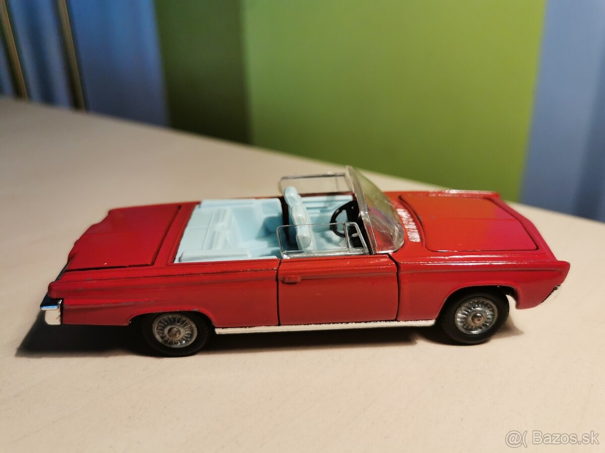 Corgi toys Chrysler Imperial - 2