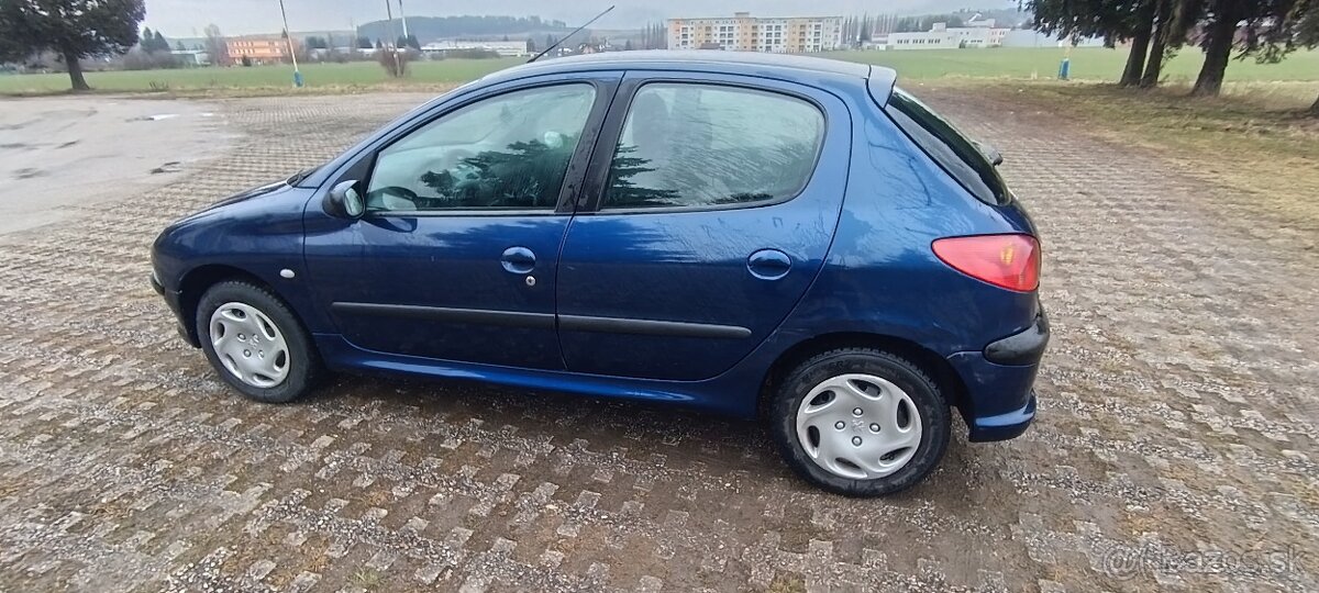 Peugeot 206 - 2