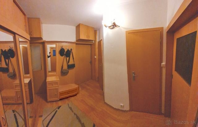 Prenájom 4 izbového bytu - 2