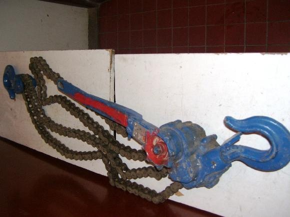 stavebný materiál- stroje - 2