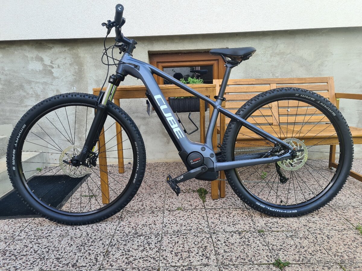 Predám E-bicykel CUBE Reaction Hybrid Performance 500 - 2