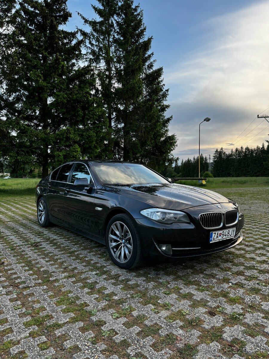 BMW 5 f10 525d 3.0 - 2