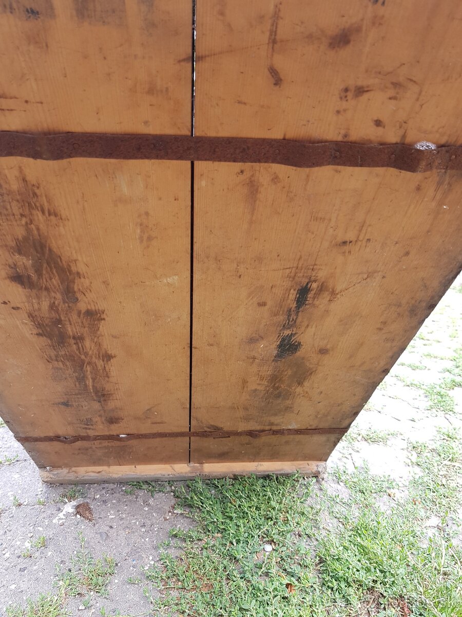 predam drevenu truhlicu - 2