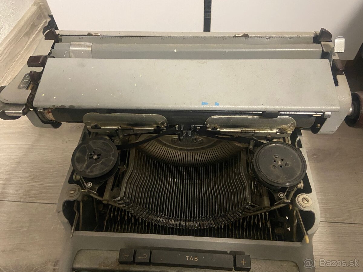 Pisaci stroj - 2