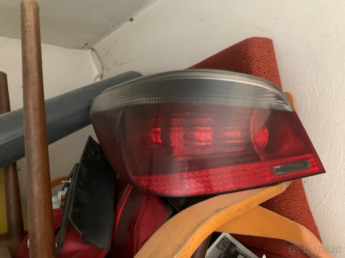 BMW E60 zadné svetlá pred FL - 2