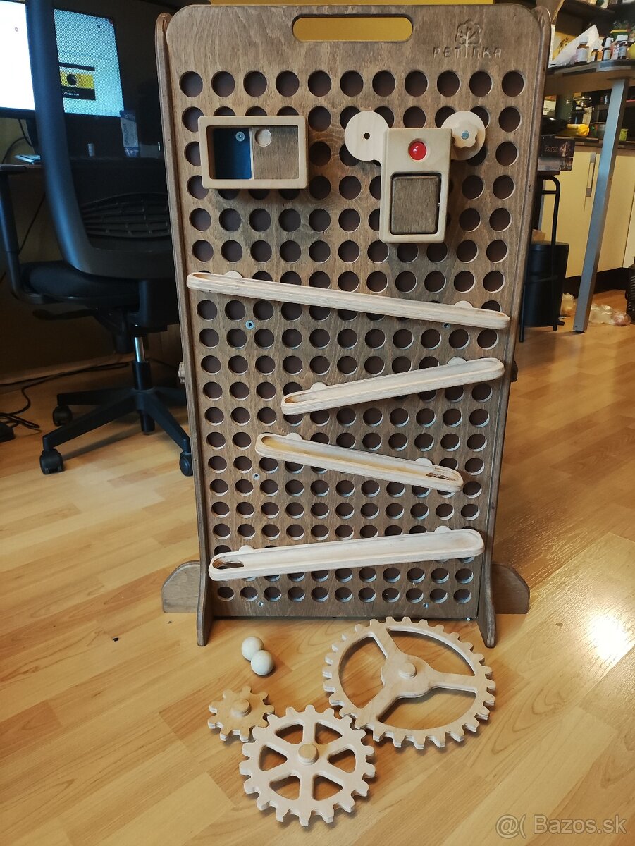 Učiaca/Montessori veža Petinka - 2