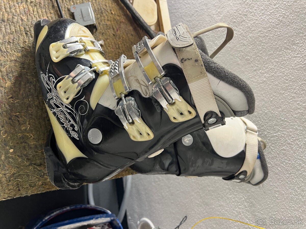 LYŽIARKY ATOMIC - 2