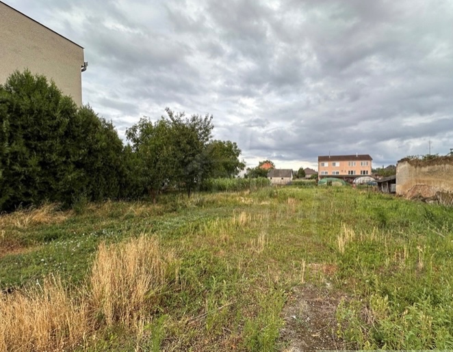 Slnečný stavebný pozemok - 2