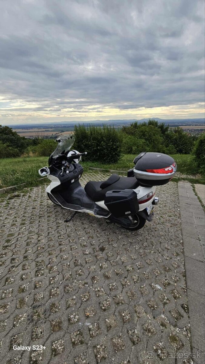 Suzuki burgman 650 executive - 2