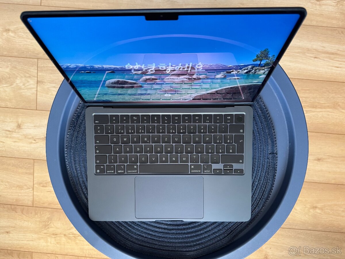 MacBook Air M3 13.6" 2024 - 2