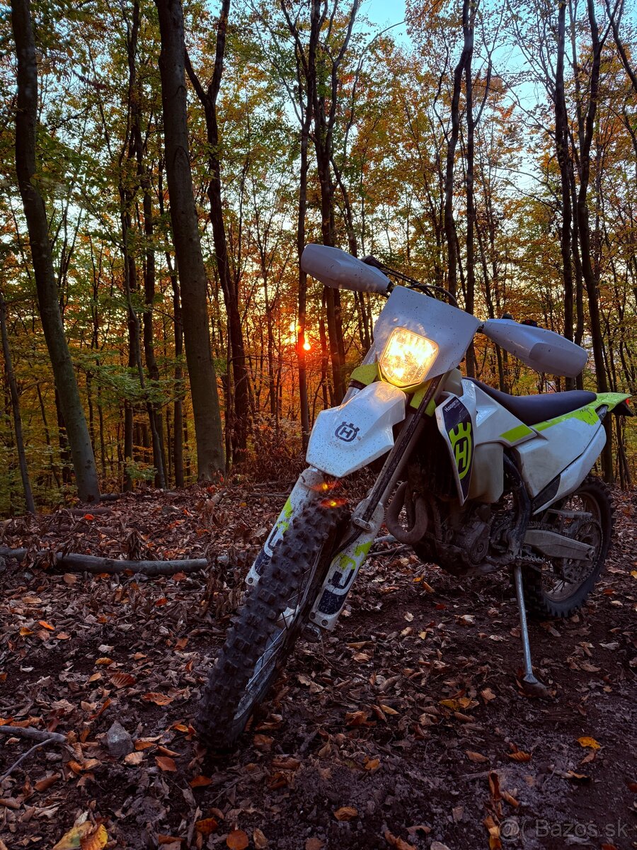 Husqvarna FE 250 - 2