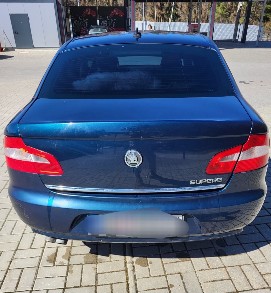 Škoda superb 2.0 tdi - 2