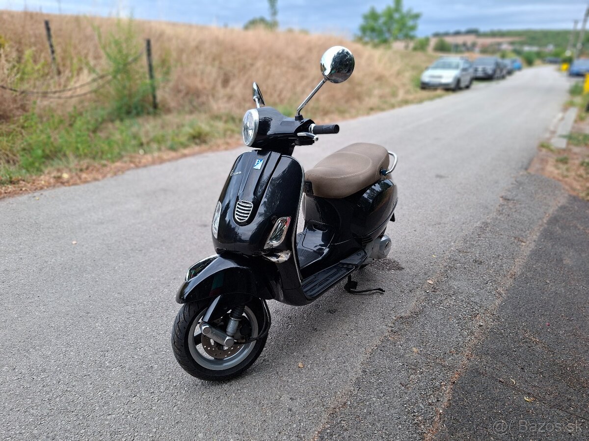 Piaggio vespa 125 LX - 2