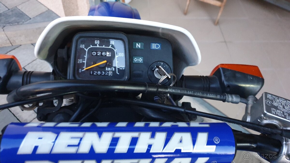 Suzuki 125 DRSE top stav
