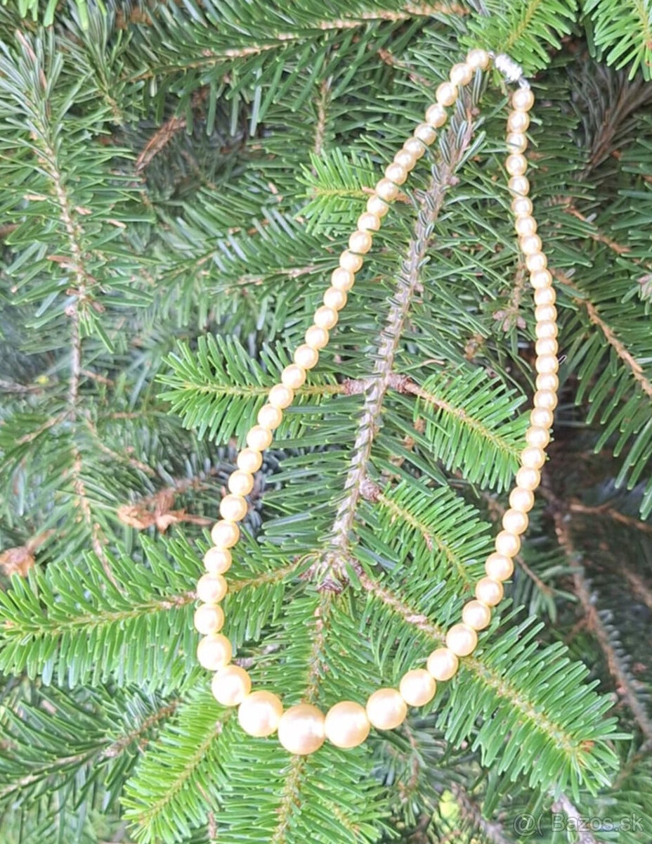 KRÁSNY PERLIČKOVÝ NÁHRDELNÍK - 2