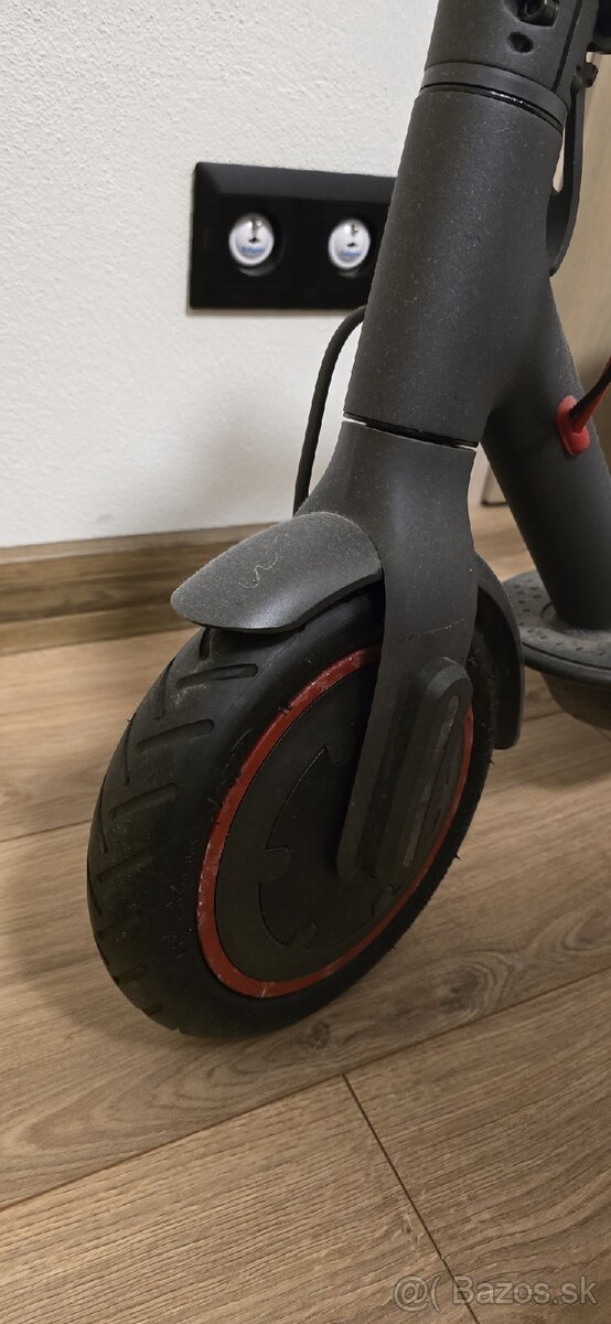 Xiaomi Mi M365 Pro - 2