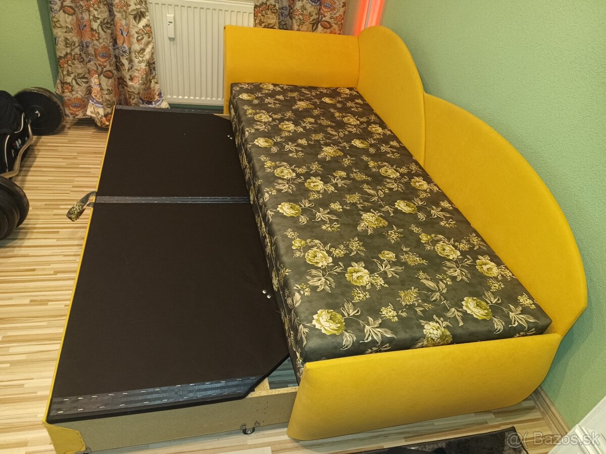 Rozkladacia pohovka - 2