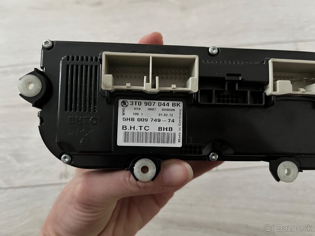 Ovládací Panel Climatronic 3T0907044 BK - 2