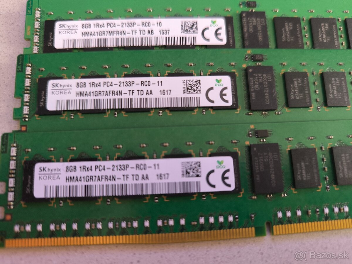 Predám pamäte ddr4 ecc 4x8gb set 32gm 2133 a 2400mhz - 2