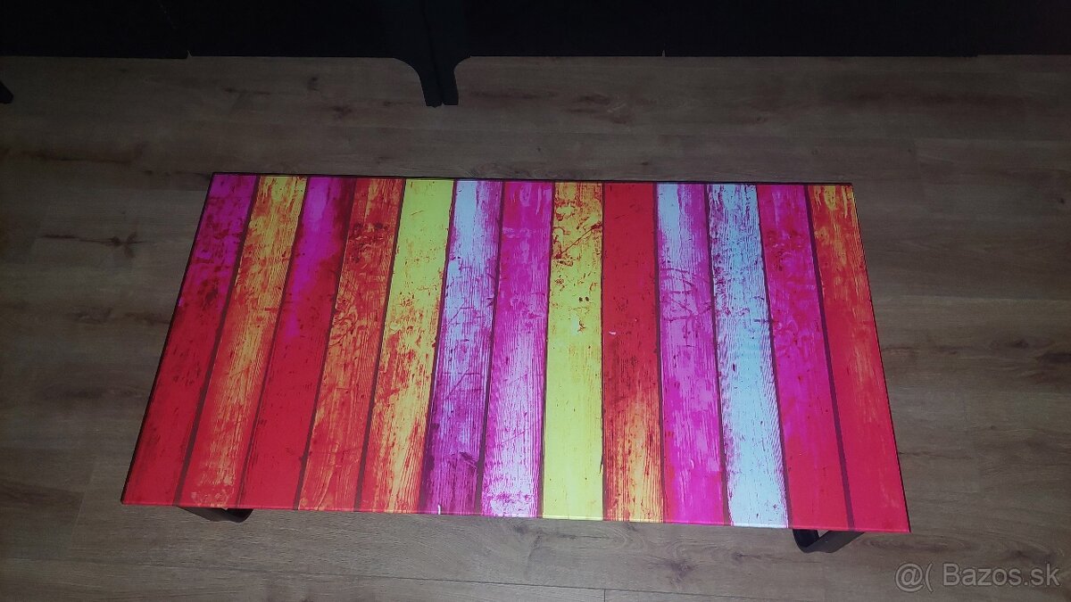Farebný konferenčný stolik - 2