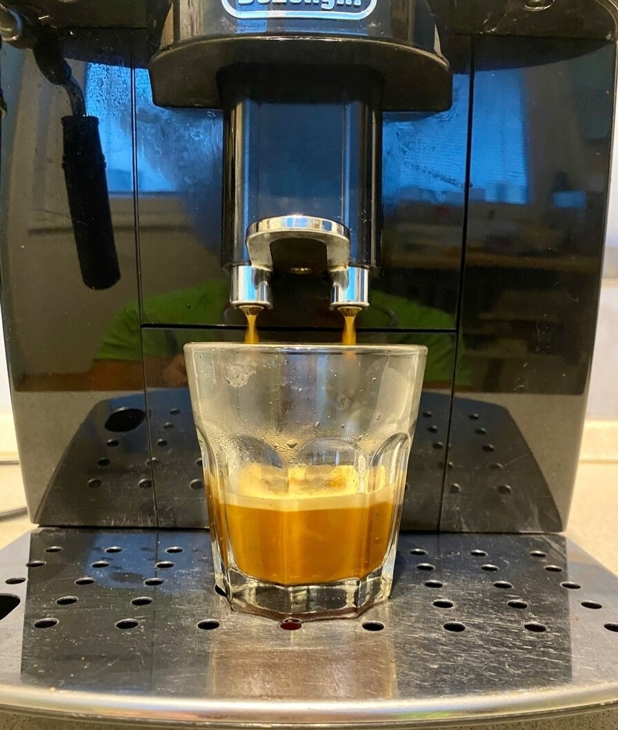 Kávovar delonghi - 2