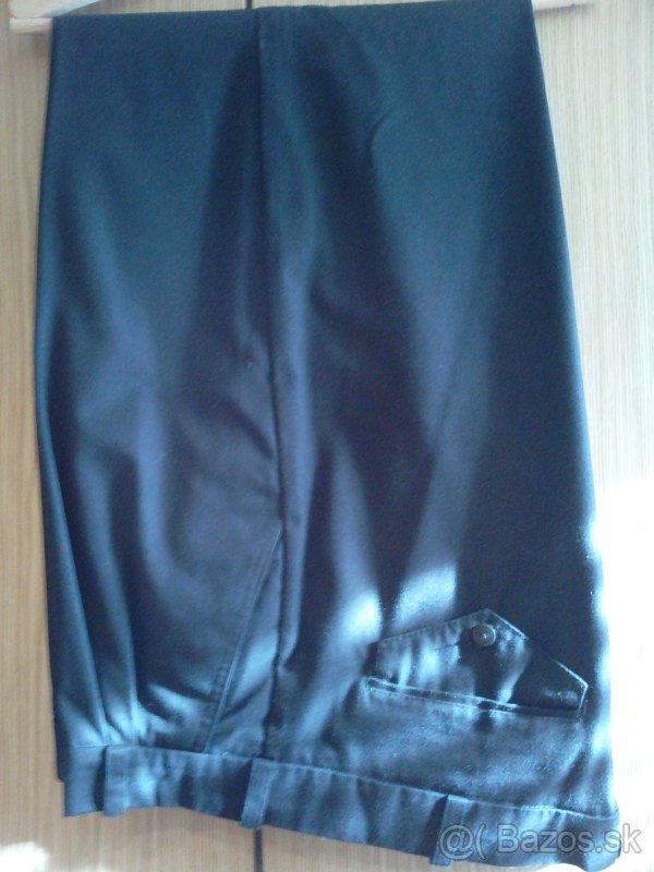 Pánske čierne nohavice - 2