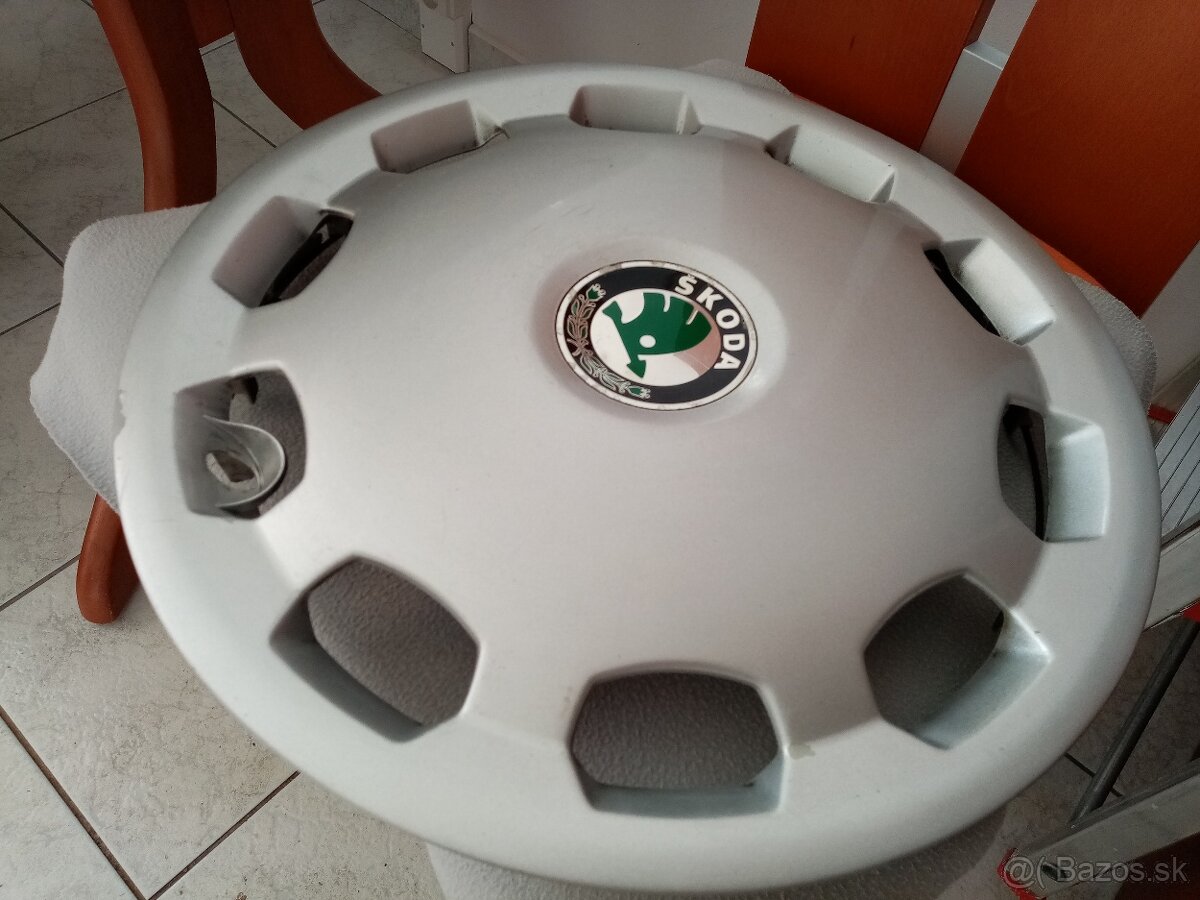 Puklica 15" - Škoda Octavia 1 - 2