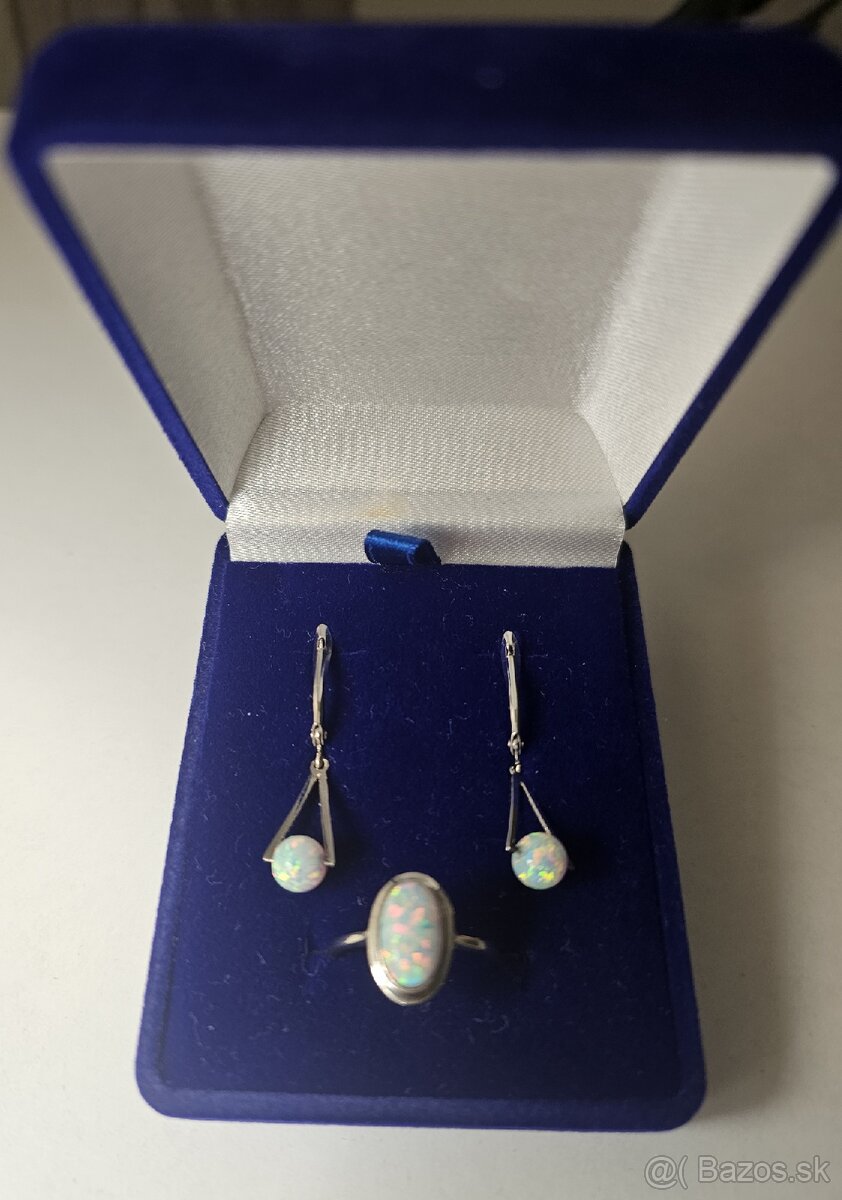 Zlatý prsteň a náušnice s opálom - 2