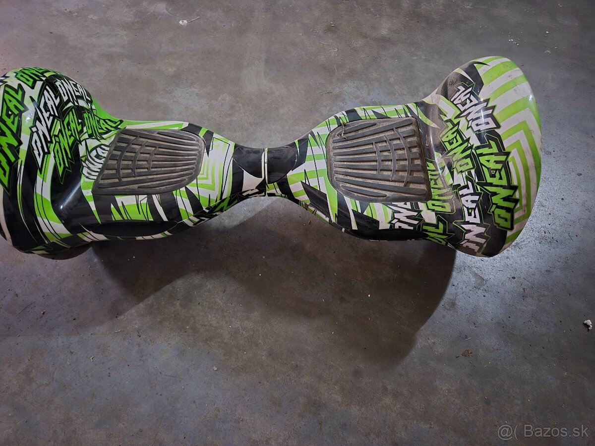 Elektrický hoverboard 6,5" Zelené graffiti (Bluetooth + LE - 2