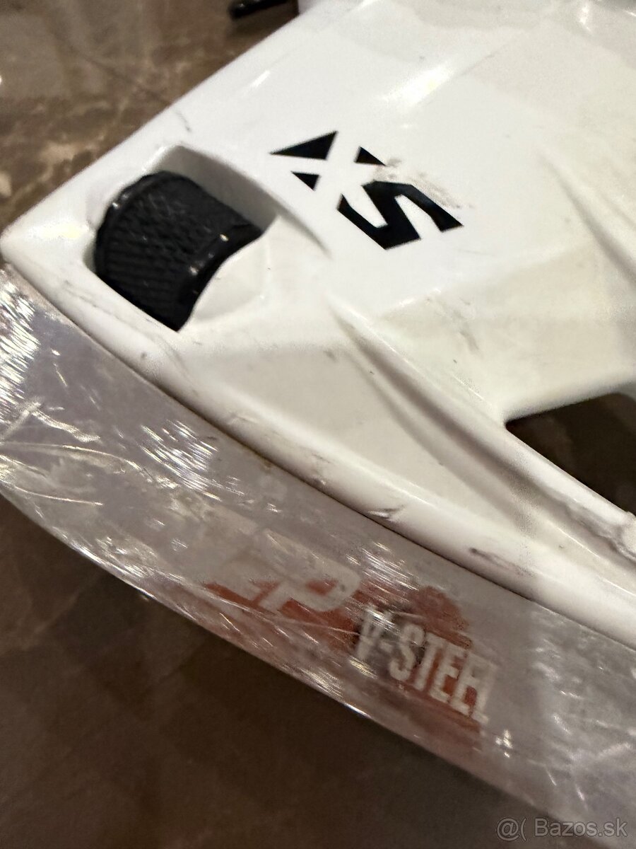 CCM XF skates - 2