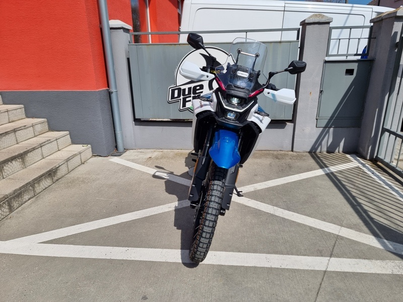 CFMOTO 450MT