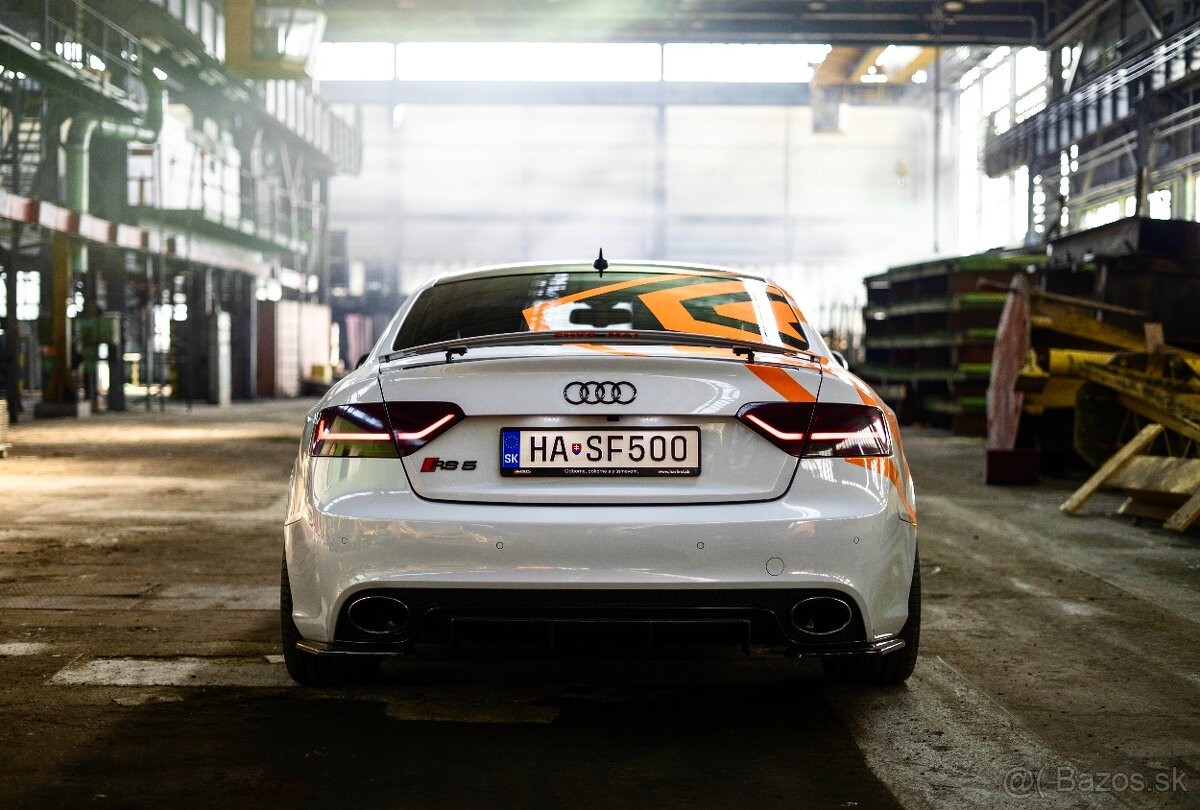 Audi RS5 V8 4.2 FSI quattro S-tronic - 2