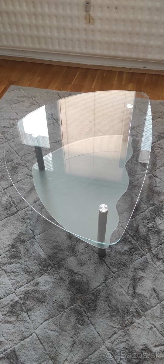 sklenený konferenčný stolík - 2
