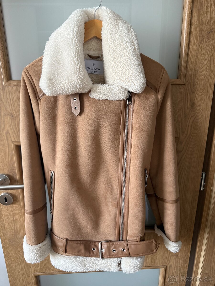 Stradivarius kožušinová bunda, veľkosť S - 2