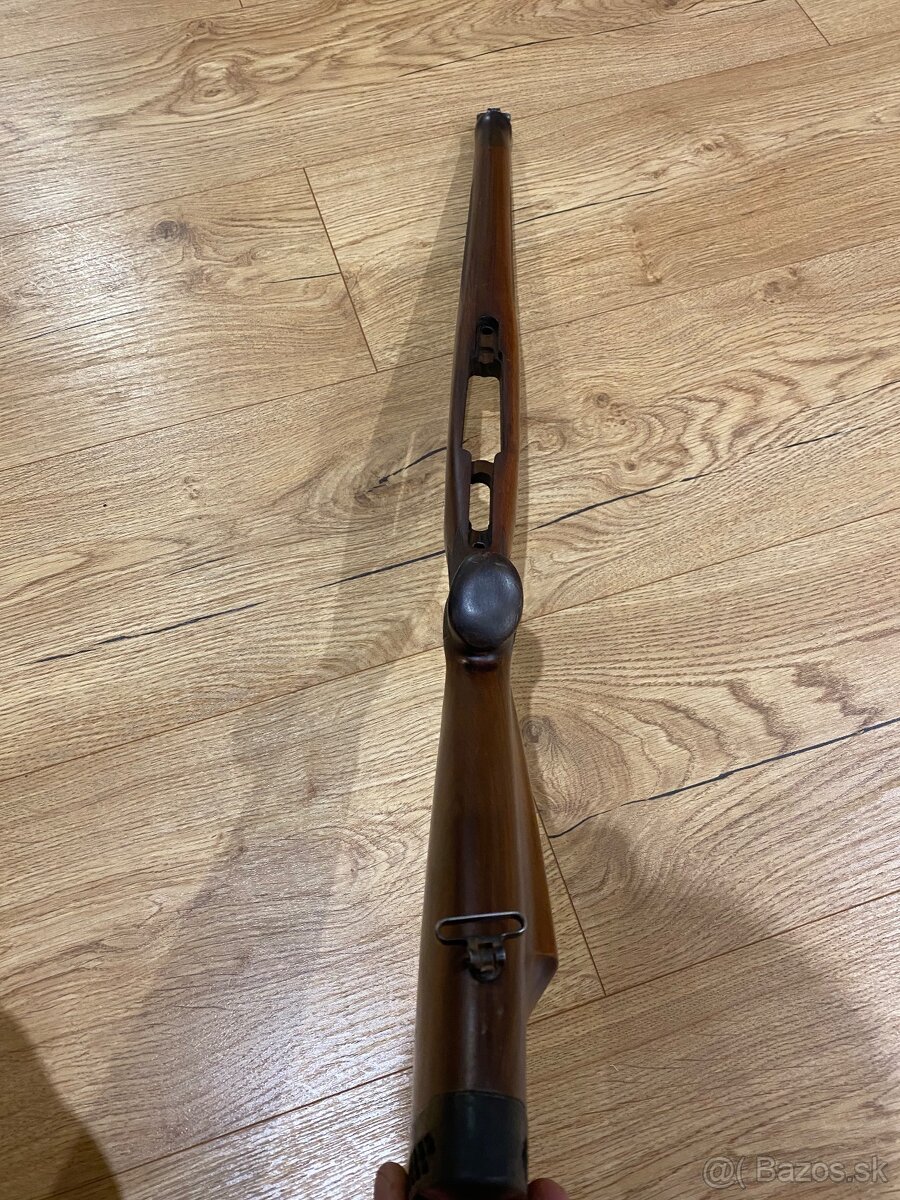 Predám pažbu na CZ 550 - 2